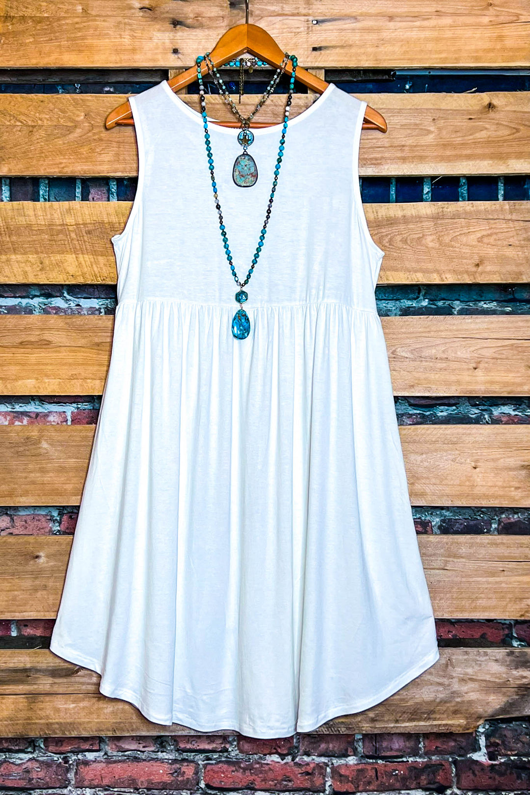 WEEKEND GETAWAY CASUAL DRESS IN IVORY