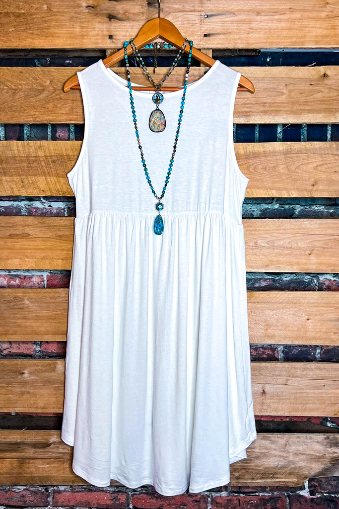 WEEKEND GETAWAY CASUAL DRESS IN IVORY