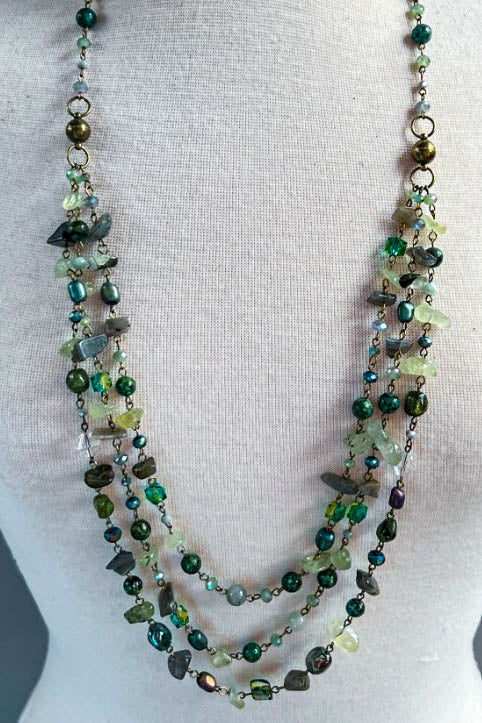 Forest Energy Natural Stone Layered Necklace In Green Tones
