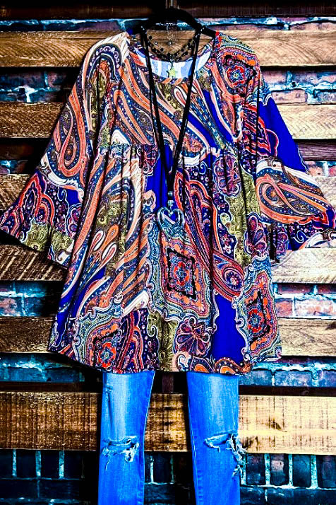 MOMENT TO REMEMBER PAISLEYS TOP IN BLUE ROYAL & MULTI-COLOR