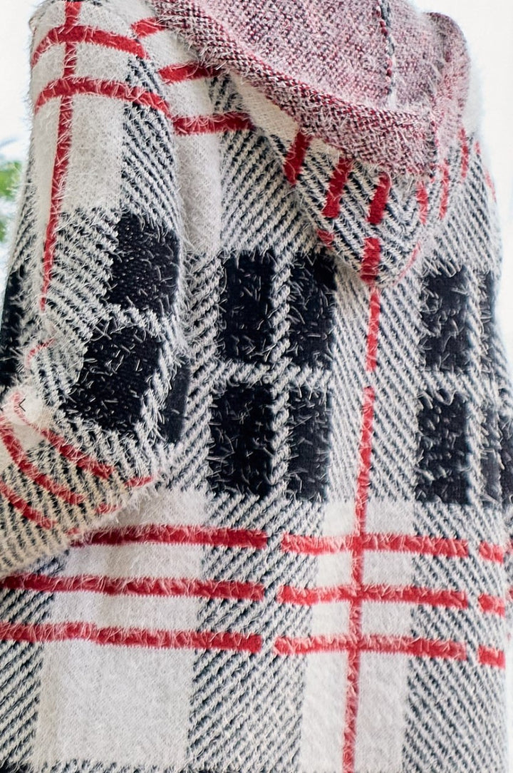 SWEATER CARDIGAN S-3X IN BLACK & WHITE --------SALE