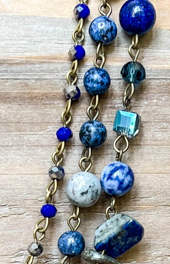 Free Soul Natural Stone Layered Necklace In Navy Blue