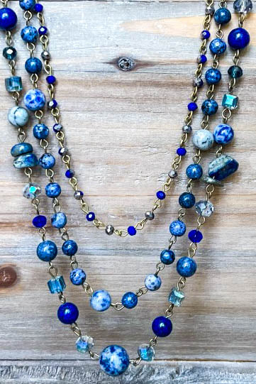 Free Soul Natural Stone Layered Necklace In Navy Blue