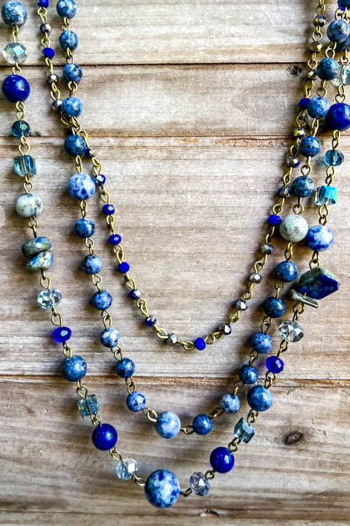 Free Soul Natural Stone Layered Necklace In Navy Blue