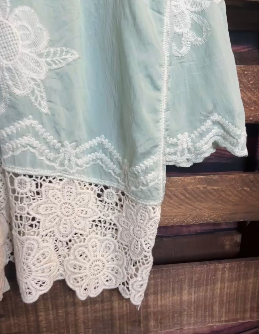 True Love Shirt Tunic in Light Green