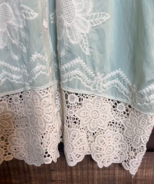 True Love Shirt Tunic in Light Green