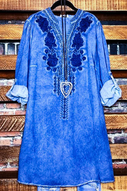 KEEP LOVE ALIVE EMBROIDERED DENIM BLUE DRESS TUNIC