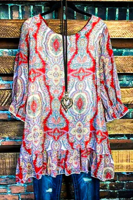 A ROMANTIC TWIST PAISLEYS CHIFFON TOP IN CORAL & MULTI-COLOR