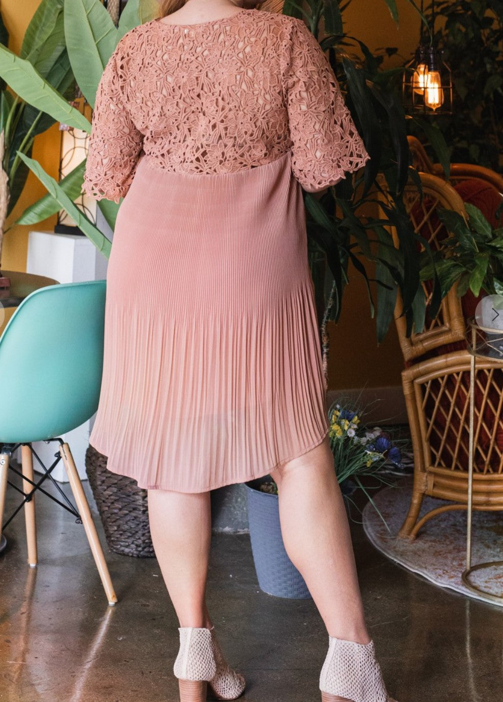 14-16 SIZE -  MAUVE PLEATED DRESS --------SALE