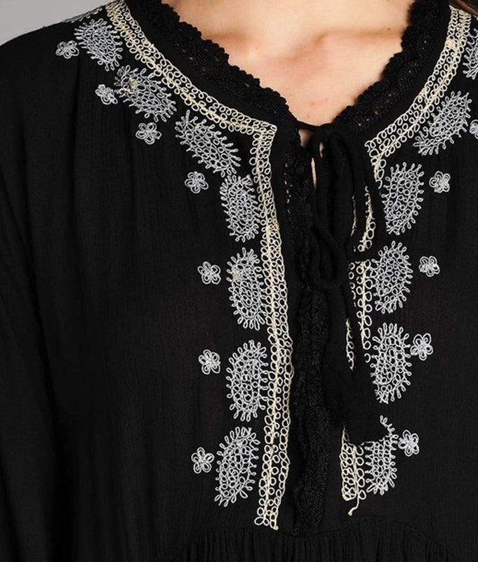 EMBROIDERED DRESS IN BLACK ----------------sale