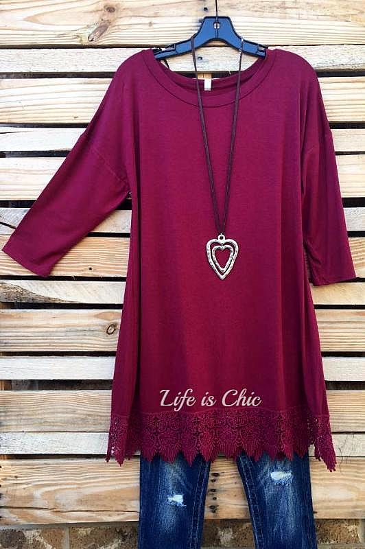 LACE PRETTY T-SHIRT TUNIC IN BURGUNDY-------SALE