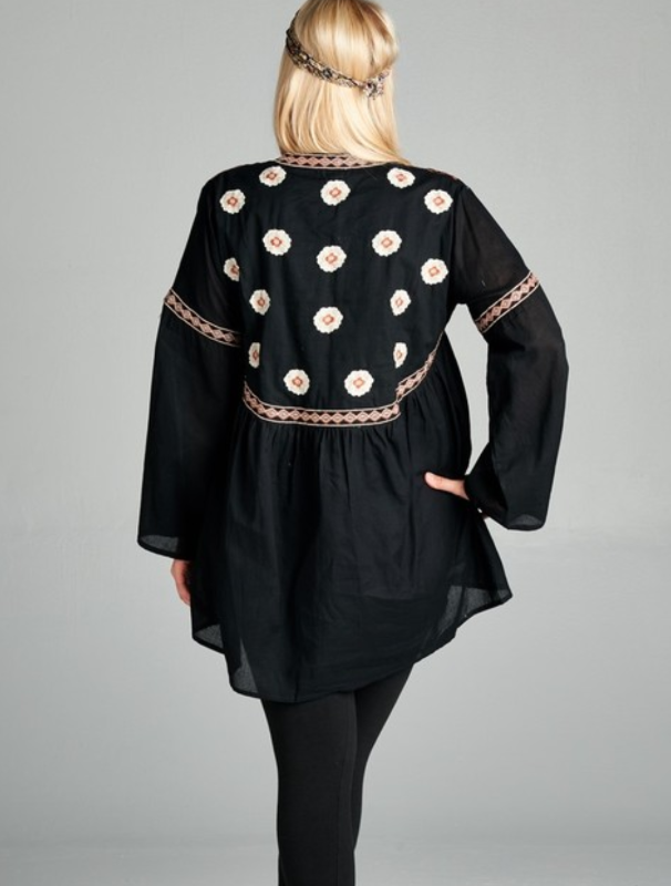 GYPSY NYGHT HIPPIE CHIC OVERSIZED EMBROIDERED BABYDOLL DRESS IN BLACK