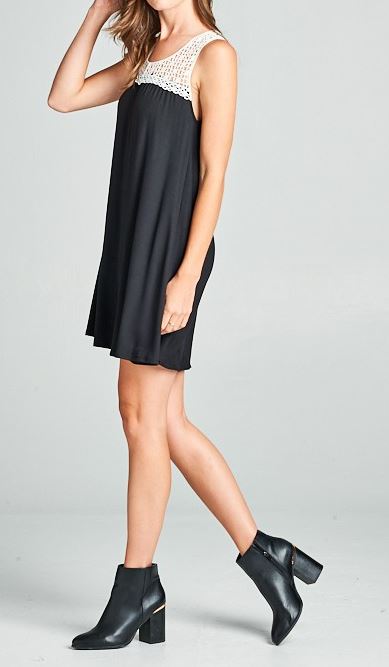 DREAMS OF YOU LACE DRESS STYLISH IN BLACK & IVORY SIZE 6-24--------SALE