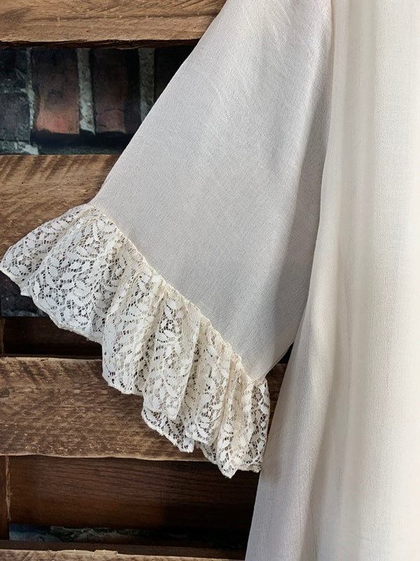 ROMANTIC MODERN LACE ASYMMETRIC DRESS IN BEIGE