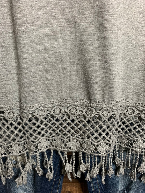 14-16 T-SHIRT TUNIC FRINGE LACE IN GRAY------------SALE