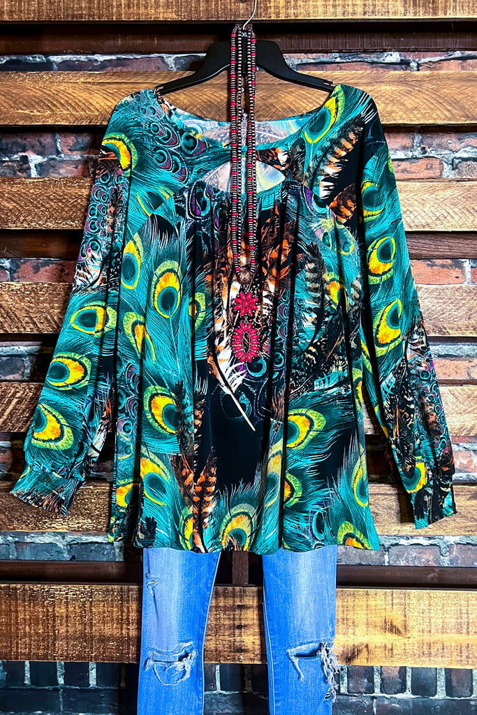 MULTI-COLOR TOP