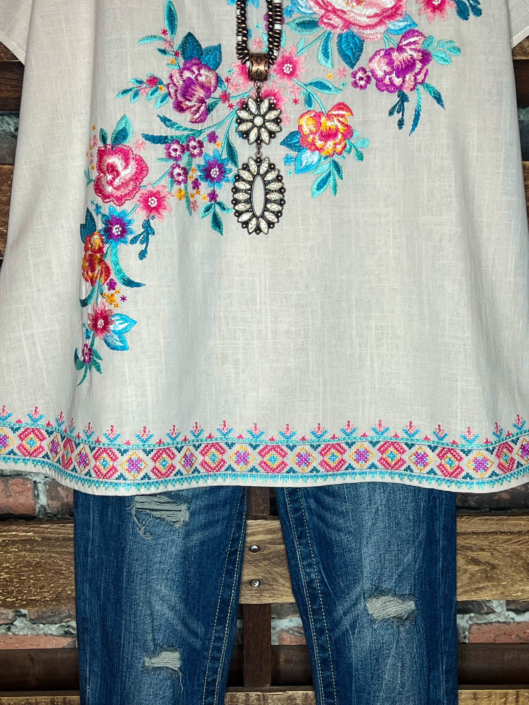 6-24 SIZE - Natural 100% Cotton Floral Embroidered Top--------SALE