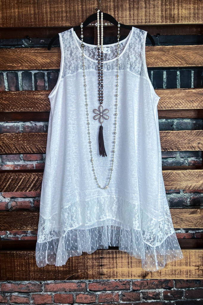 S-M-L   FOR ALL MY LIFE LACE DRESS IN WHITE  -------SALE