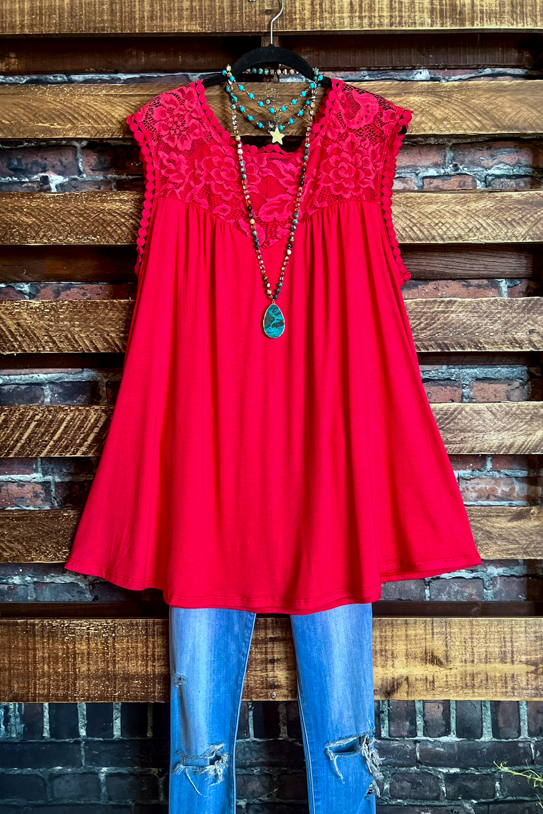 LOVELY WAYS LACE TOP IN RED CORAL----------SALE