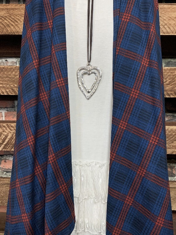 I'M SO IN LOVE PLAID VEST IN NAVY------------sale