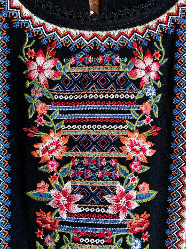 ALL THIS BEAUTY EMBROIDERED TOP IN BLACK