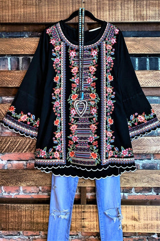 WRITTEN IN THE STARS LACE DUSTER LONG CARDIGAN IN BLACK