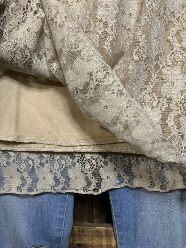 ROMANCE IN THE CITY LACE TUNIC IN DUSTY TAUPE---------------SALE