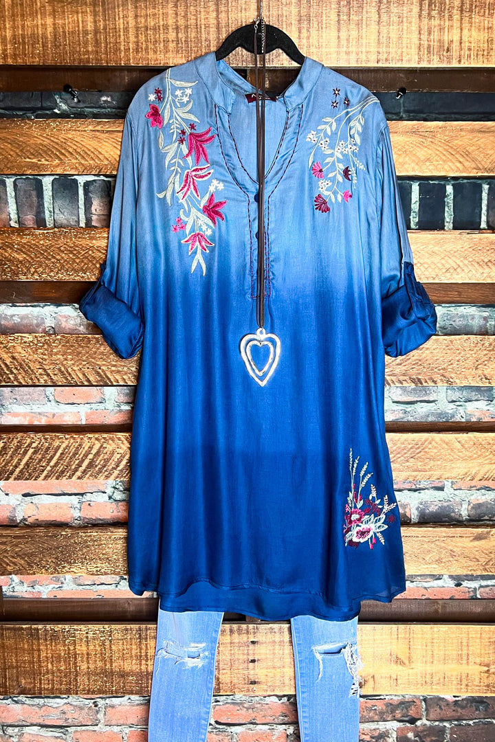 PEASANT GAUZE EMBROIDERED SHIRT IN BLUE TONES---------SALE