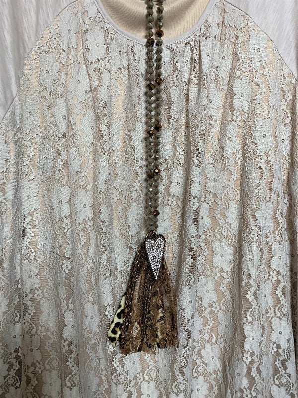 ROMANCE IN THE CITY LACE TUNIC IN DUSTY TAUPE---------------SALE