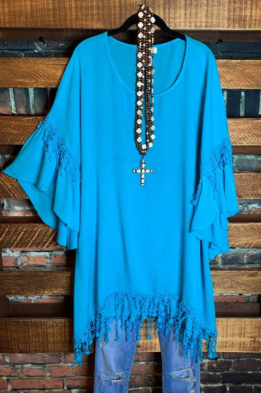 SECRETS OF THE HEART FLORAL FRINGE TUNIC IN TURQUOISE