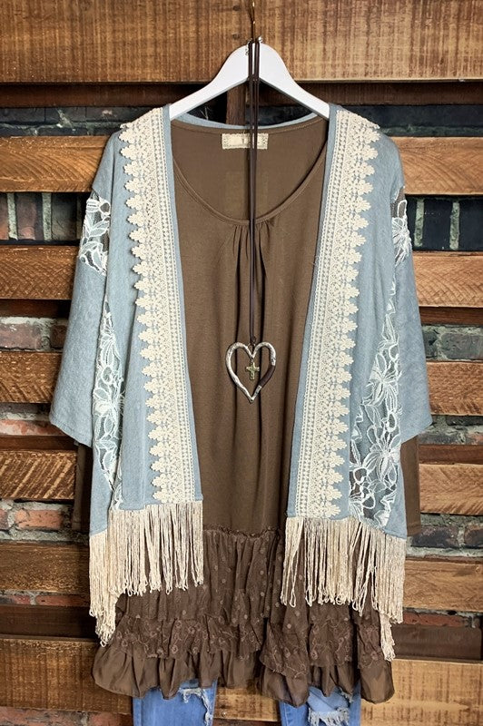 EMBROIDERED LACE FRINGE KIMONO IN BLUE-------sale