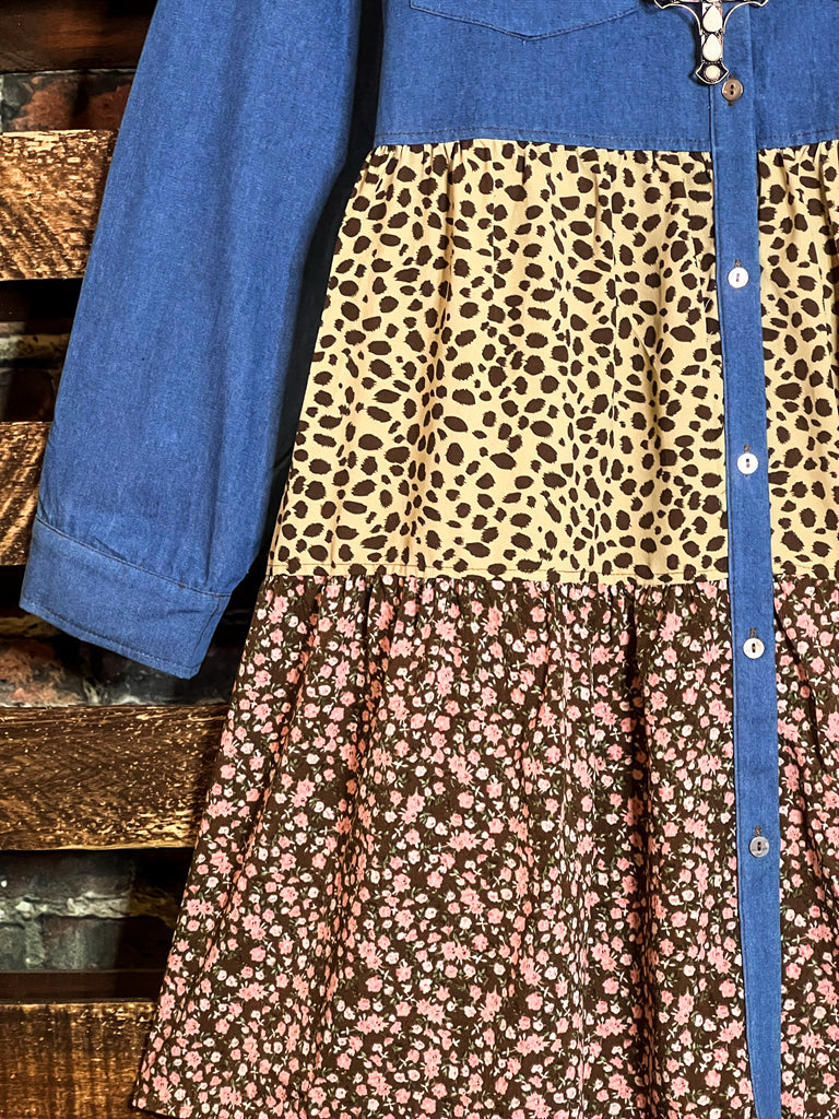 BEAUTIFUL MELODY DENIM AND FLORAL DRESS SHIRT IN MULTI-COLOR