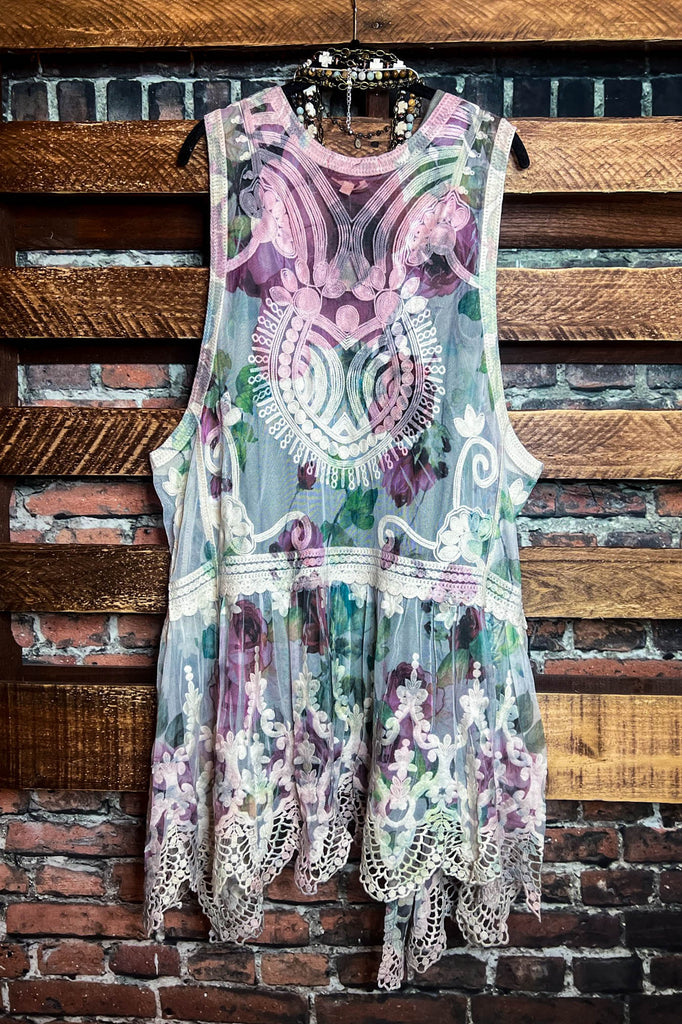 A ROMANTIC SWEET SECRET GARDEN LACE VEST IN NATURAL & MULTI-COLOR