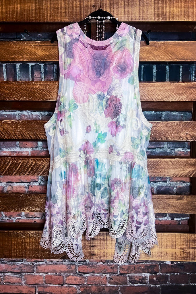 A ROMANTIC SWEET SECRET GARDEN LACE VEST IN NATURAL & MULTI-COLOR