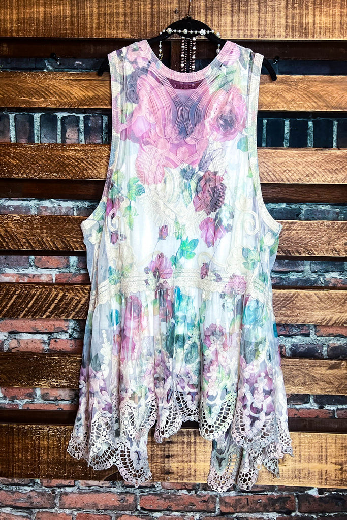 A ROMANTIC SWEET SECRET GARDEN LACE VEST IN NATURAL & MULTI-COLOR