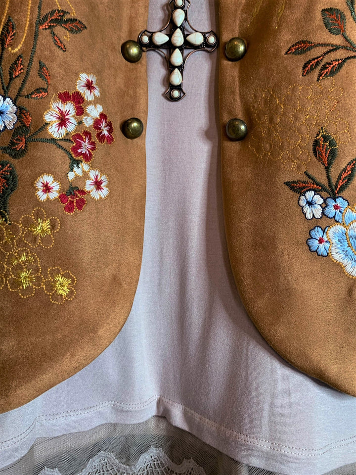 SANTA MARIA BOHO EMBROIDERED FAUX SUEDE JACKET IN CAMEL