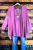 EMBRACE THE LOVE TOP IN MAUVE