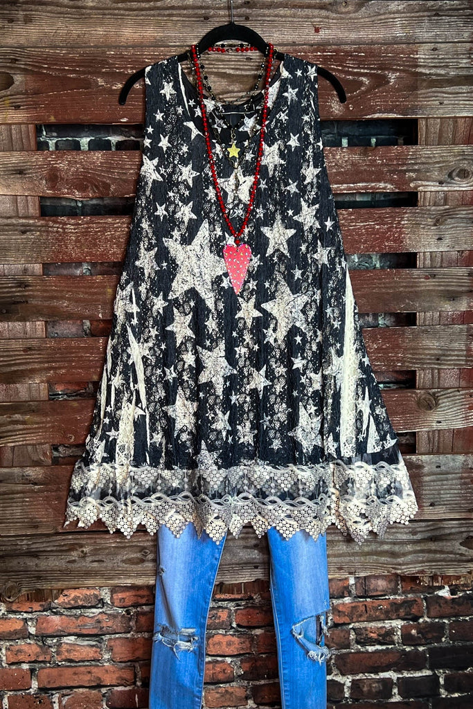 STARS ON WAY LACE TUNIC IN BLACK & WHITE