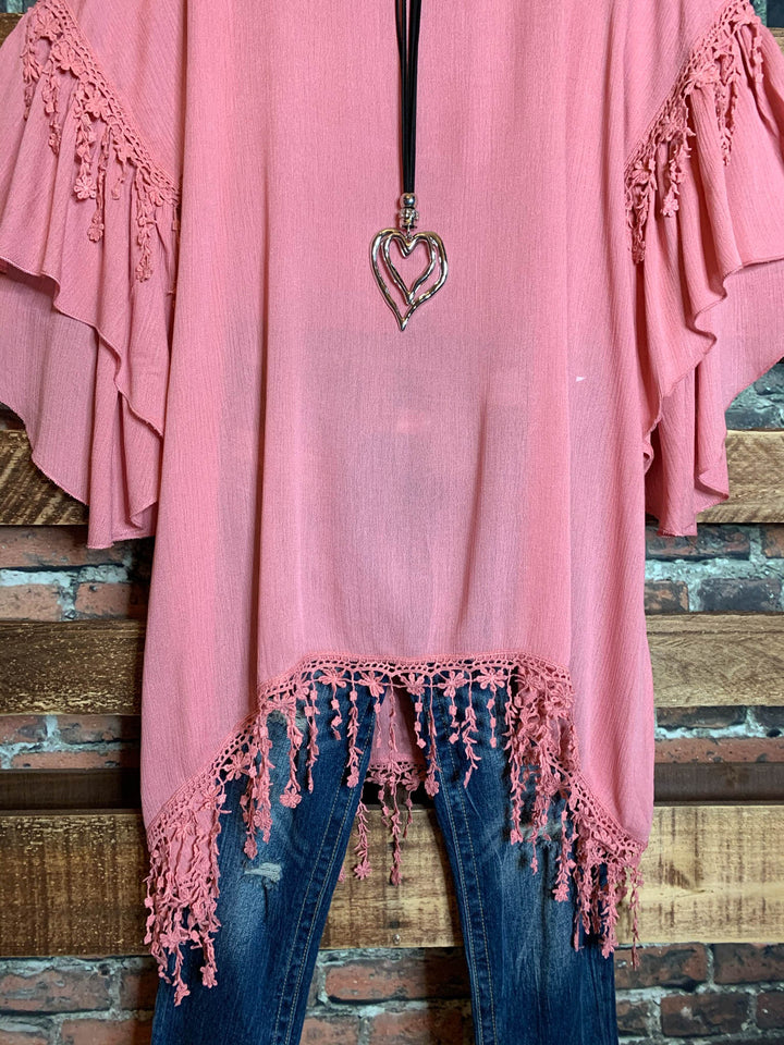 Secrets Of The Heart Floral Fringe Tunic In Blush Rose