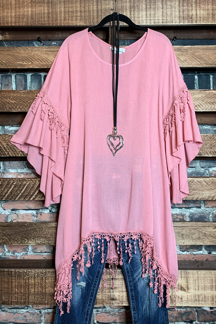 Secrets Of The Heart Floral Fringe Tunic In Blush Rose
