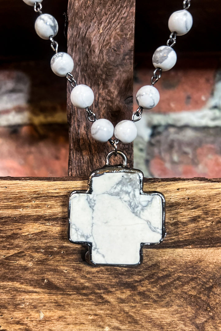 BLESSED CHARM BE INSPIRED CROSS WHITE NATURAL STONE