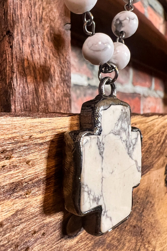 LUCKIEST BLESSED CHARM CROSS WHITE NATURAL STONE
