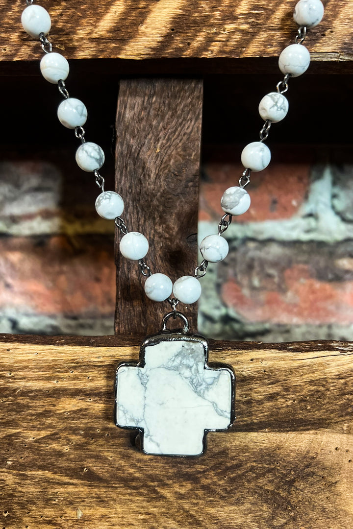 BLESSED CHARM BE INSPIRED CROSS WHITE NATURAL STONE