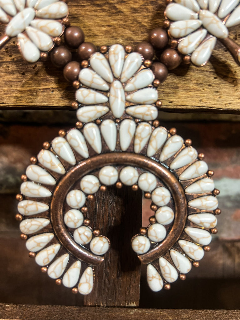 RECORD BEAUTY SET NECKLACE IN IVORY & COPPER