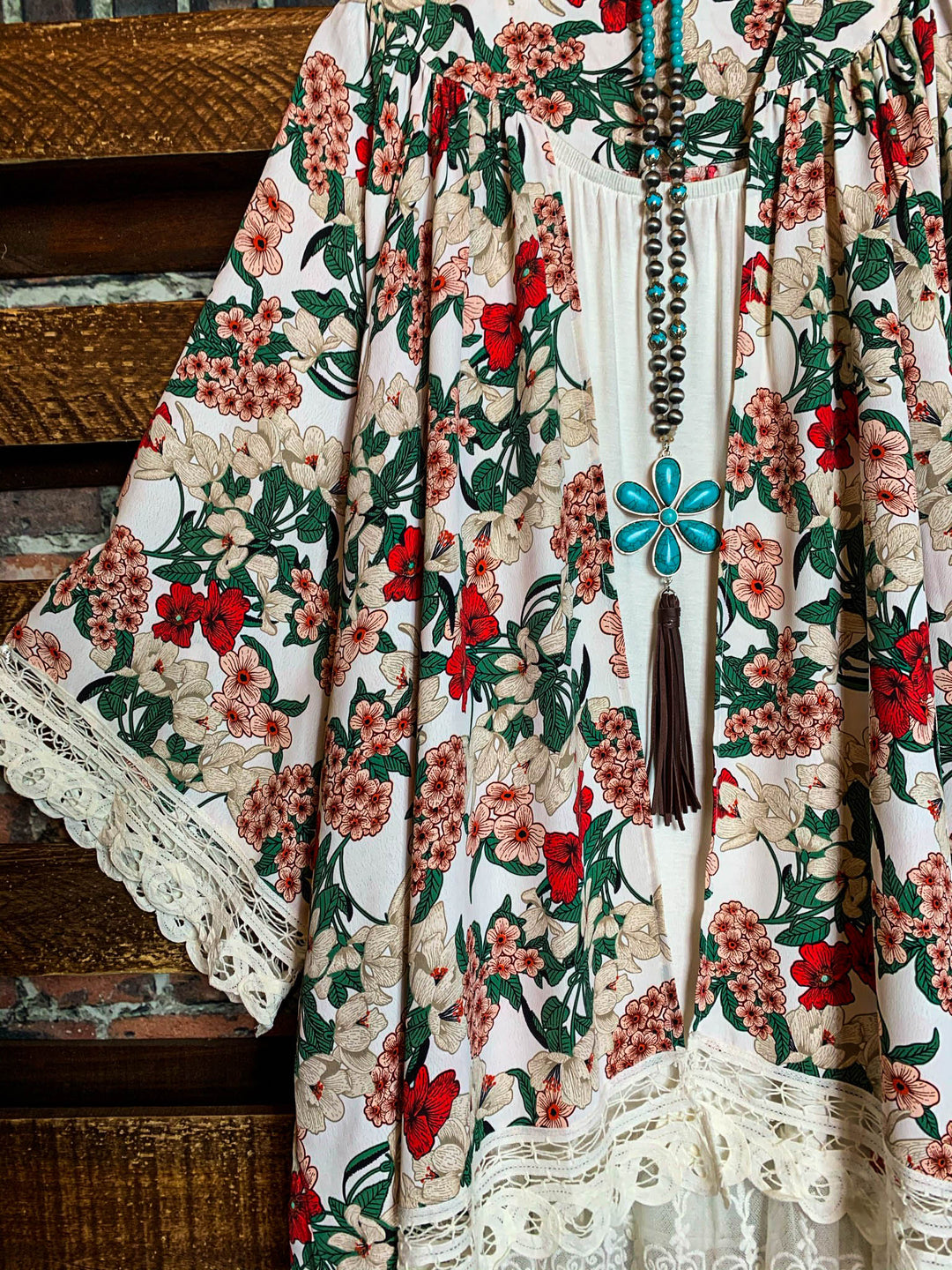 BLISSFUL DAYS FLORAL KIMONO IN MULTI-COLOR--------------sale