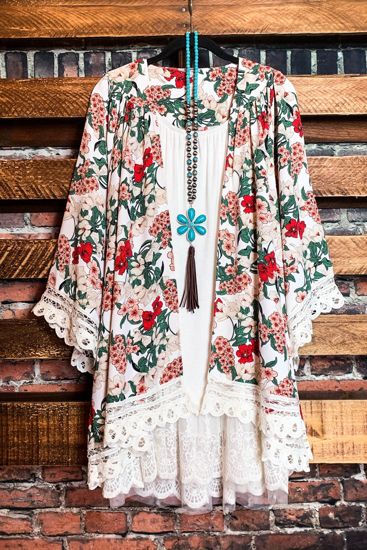 BLISSFUL DAYS FLORAL KIMONO IN MULTI-COLOR--------------sale