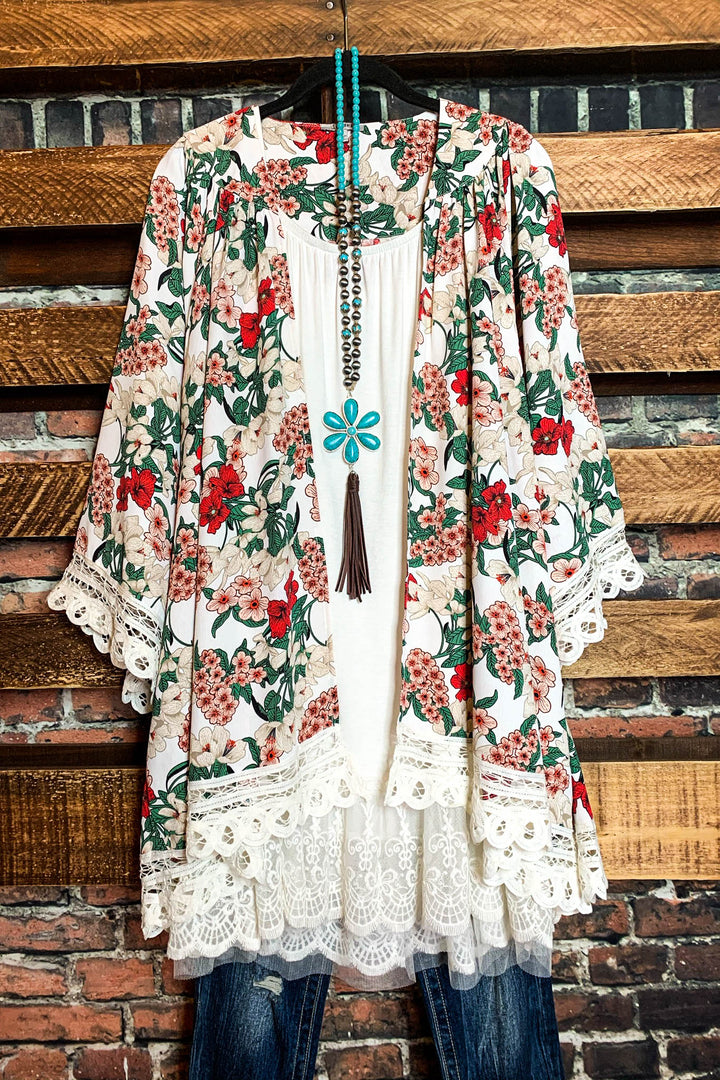BLISSFUL DAYS FLORAL KIMONO IN MULTI-COLOR--------------sale