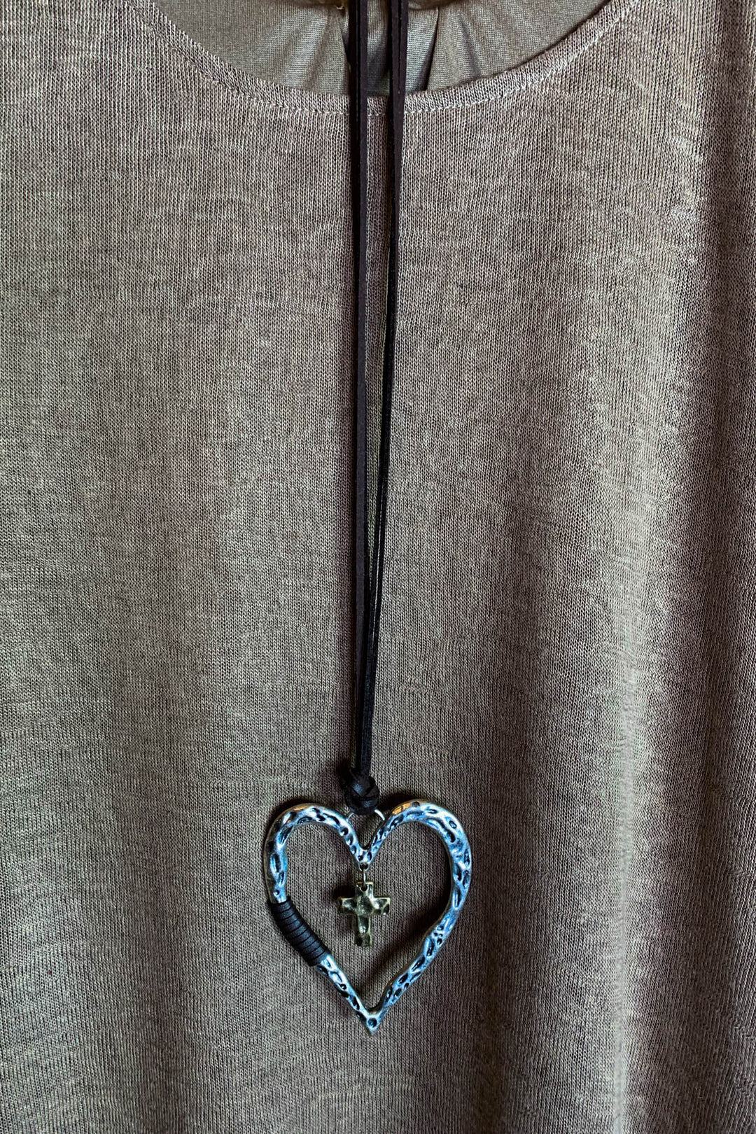 WONDERFUL FEELING TUNIC DRESS IN MOCHA