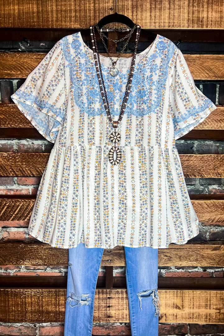 Sweet As Candy Floral Blouse in Ivory ------------Sale