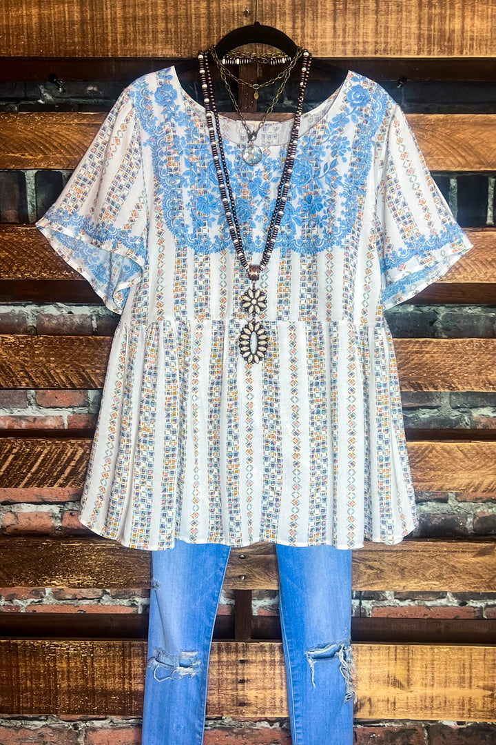 Sweet As Candy Floral Blouse in Ivory ------------Sale